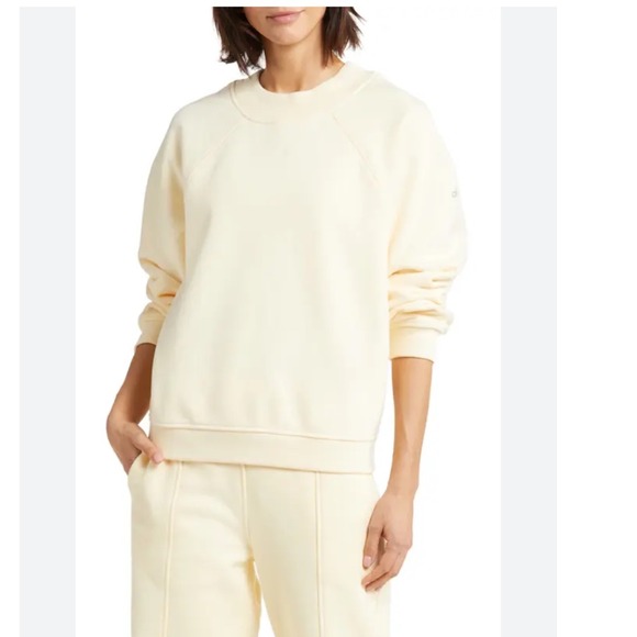 ALO YOGA Heavy Weight Offline Cotton Blend Sweatshirt In French
Vanilla Yellow - Picture 1 of 5